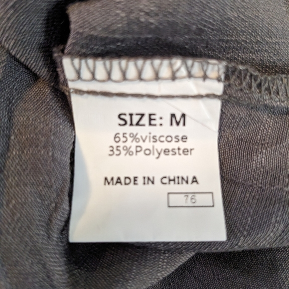 Boho Flutter Sleeve Top M - Picture 3 of 5